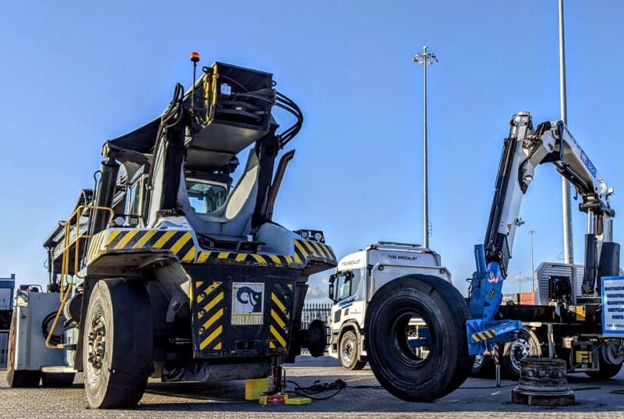 Hydra Crane Tyre Suppliers in Chennai,Loader Tyres Suppliers in Chennai,Backhoe Loader Tyres Suppliers in Chennai,Road Construction Grader Tyres Suppliers in Chennai,Soil Compactor Tyres Suppliers in Chennai